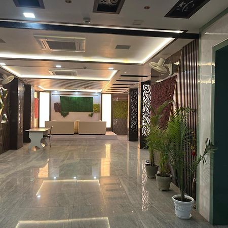 Hotel Mayur Palace Агра Екстер'єр фото